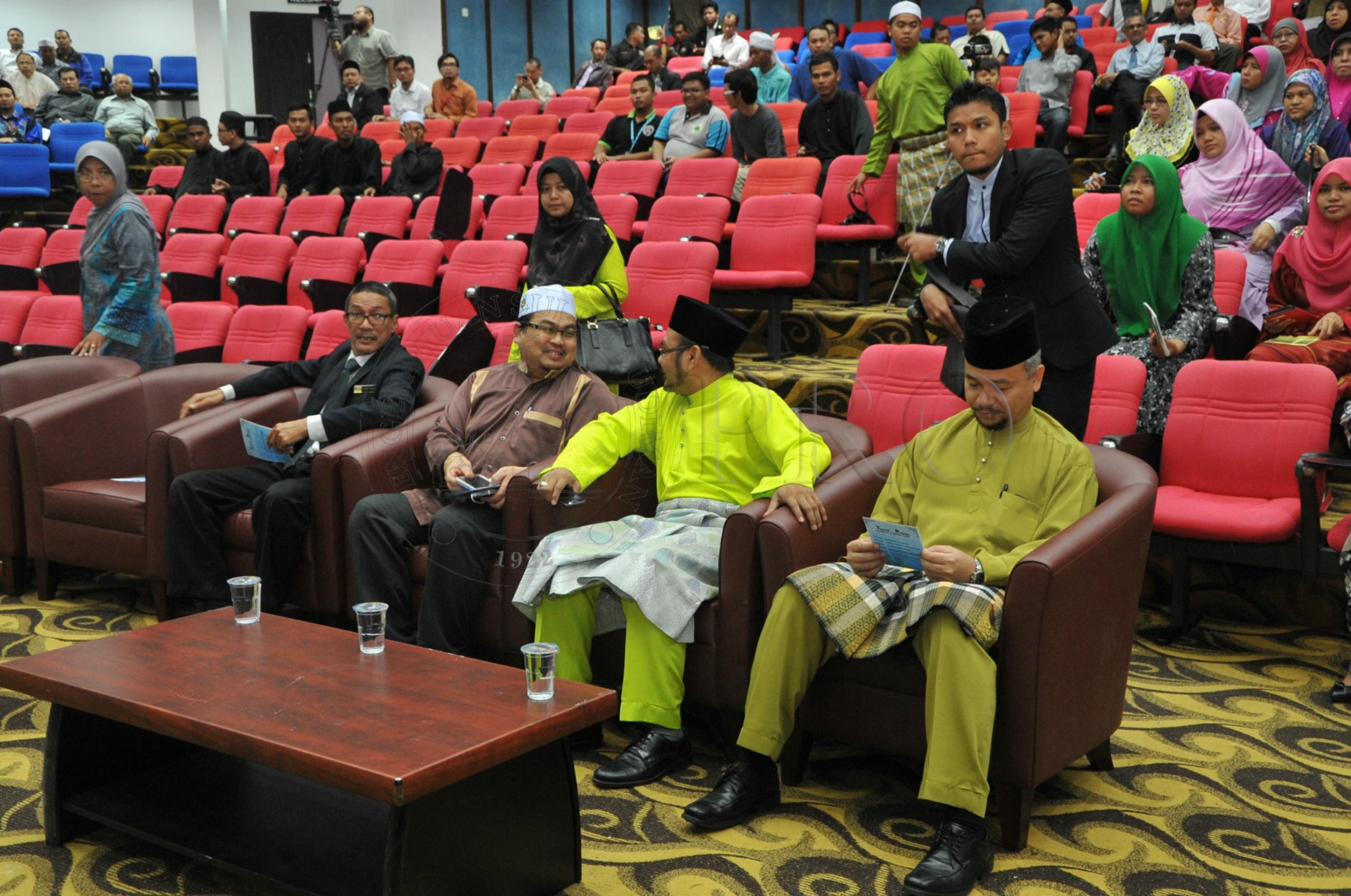 PRO 15 2 MAULIDUR PRO 4102